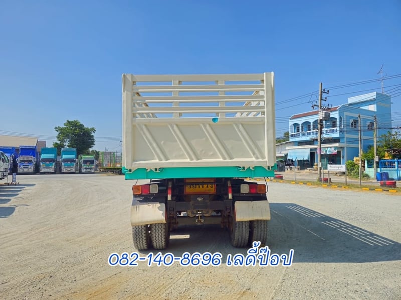 หางดั้มพ์ สามเพลา อู่สามมิตร ปี 57 (8972)