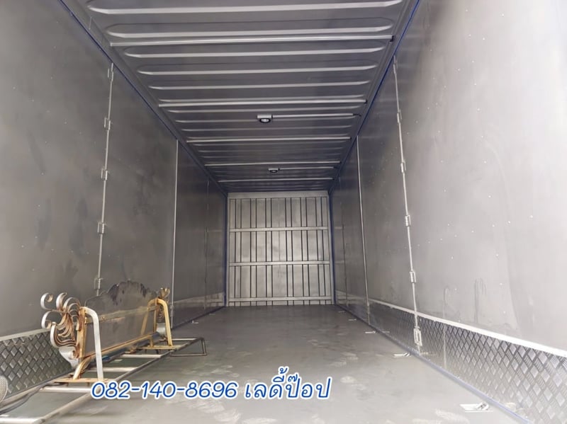 สิบล้อตู้สิบบาน ISUZU FVM  240แรง ปี 2561 (1517)