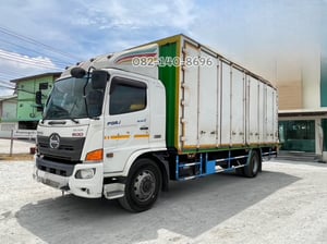 หกล้อตู้สิบบาน HINO FG8J  240 แรงม้า ปี 59 (3446)