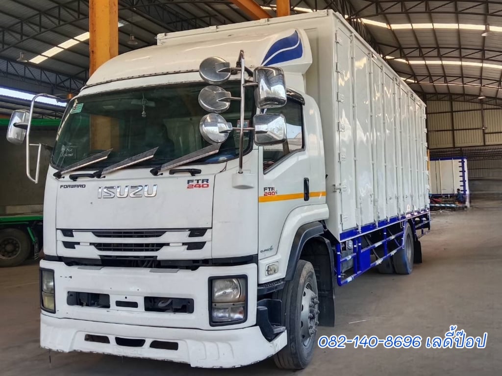 หกล้อตู้สิบบาน ISUZU FTR 240 แรง ปี 2564 (6458) หกล้อตู้สิบบาน ISUZU FTR 240 แรง ปี 2564 (6458)