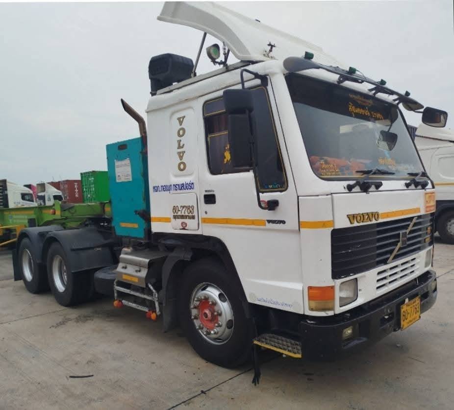 VOLVO FL รถบรรทุก หัวลาก 10ล้อ หัวลาก เฉพาะหัว ปี1996 เลขไมล์มากกว่า 800,000 กม.