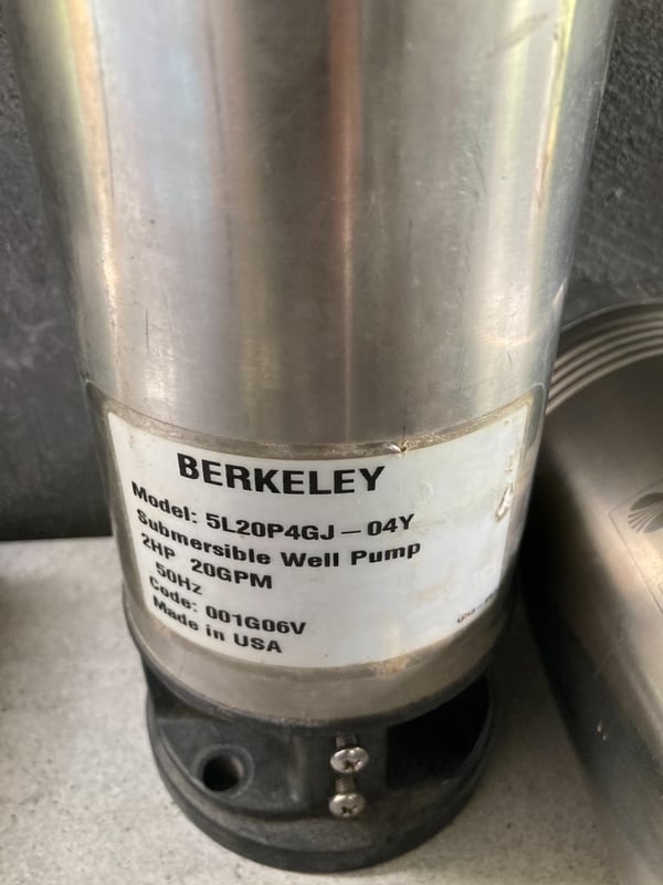 หัวปั๊มน้ำITALYขนาด4นิ้ว