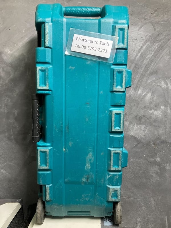 MAKITA Japan สกัดไฟฟ้าขนาดใหญ่AVT MAKITA Japan สกัดไฟฟ้าขนาดใหญ่AVT