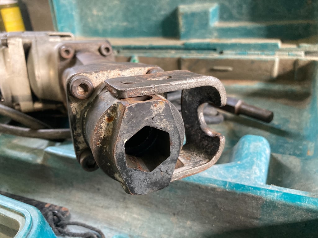 เครื่องสกัดMAKITA HM 1201 ญี่ปุ่นแท้
