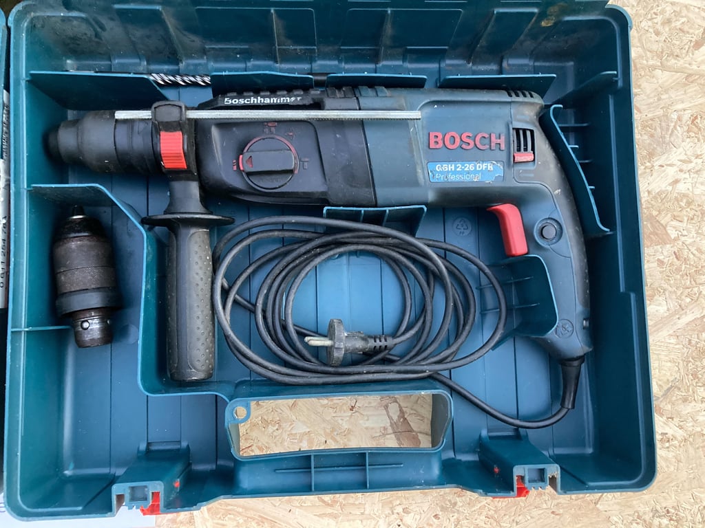 BOSCH GBH2-26DFR สว่านโรตารี่3ระบบ BOSCH GBH2-26DFR สว่านโรตารี่3ระบบ