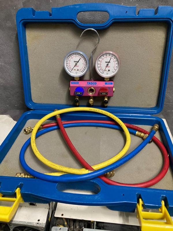 เกจจ์วัดน้ำยาแอร์TASCO japan