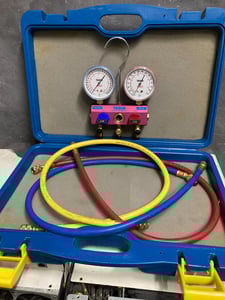 เกจจ์วัดน้ำยาแอร์TASCO japan