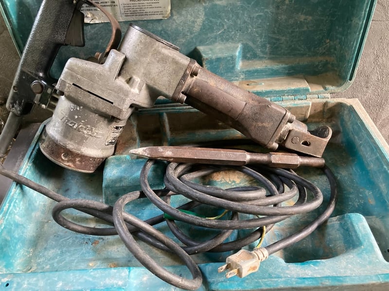 เครื่องสกัดMAKITA HM 1201 ญี่ปุ่นแท้ เครื่องสกัดMAKITA HM 1201 ญี่ปุ่นแท้