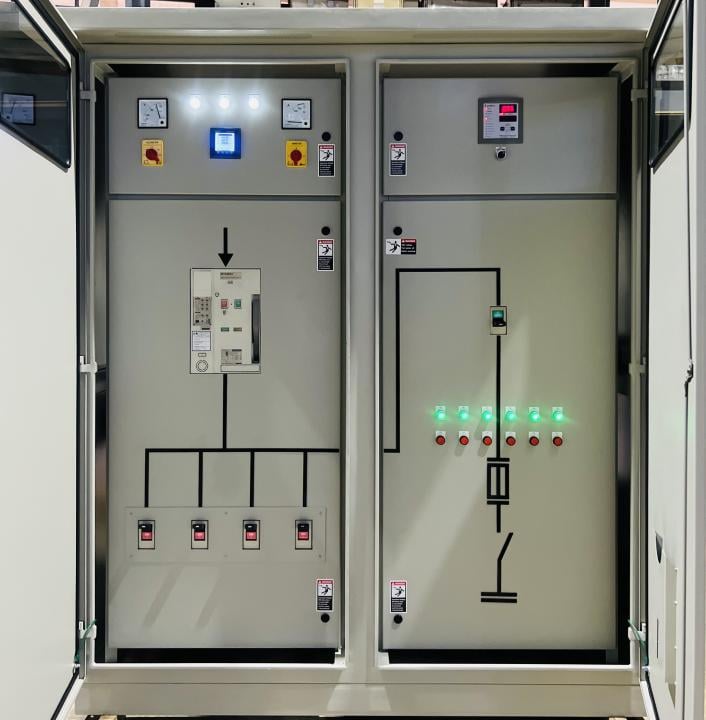 Mdb Main air circuit breaker Mitsubishi 1600A breaker ย่อย Mitsubishi 5 ตัว Capbank 6x50kvar Pipat Mobile:098-2641749