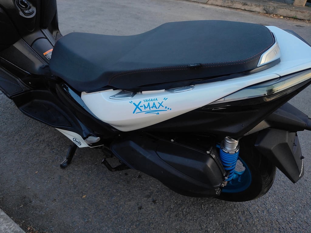 Xmax300 ปี2021 ขับน้อยรถบ้าน สภาพนางฟ้า Xmax300 ปี2021 ขับน้อยรถบ้าน สภาพนางฟ้า