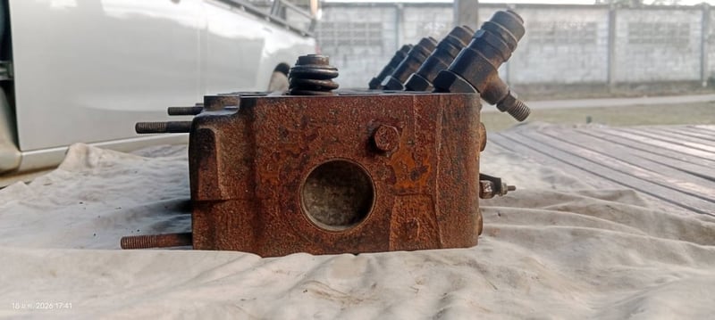 ฝาสูบ Isuzu elf 85