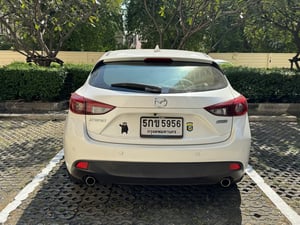 รถ Mazda 3 ปี 2016 สภาพสวย พร้อมใช้งาน