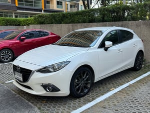 รถ Mazda 3 ปี 2016 สภาพสวย พร้อมใช้งาน