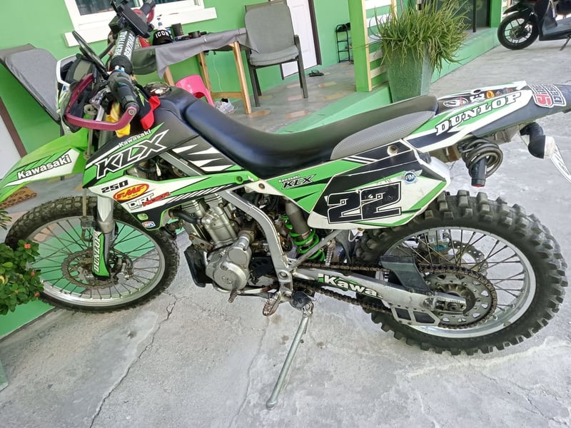 ขายรถ ENDURO KLX 250 พร้อมใช้