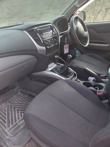 รถสภาพดี ออกป้ายแดง พร้อมใช้งาน พร้อม(โอน รถสภาพดี ออกป้ายแดง พร้อมใช้งาน พร้อม(โอน