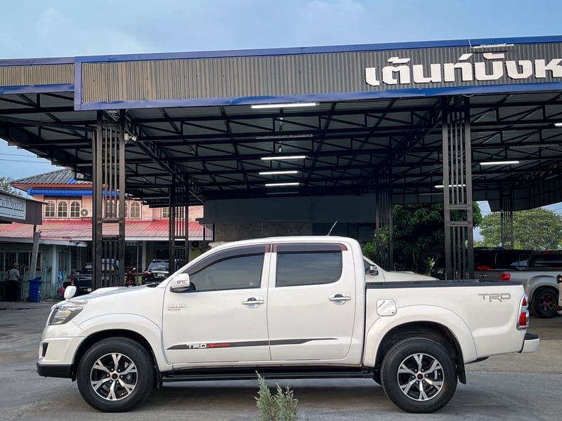 วีโก้แช้มป์ TRD พรีรันเนอร์ 4ประตู 2.5 E AUTO
