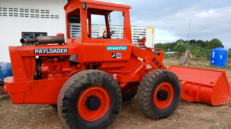 ขายรถตัก komatsu Jh30