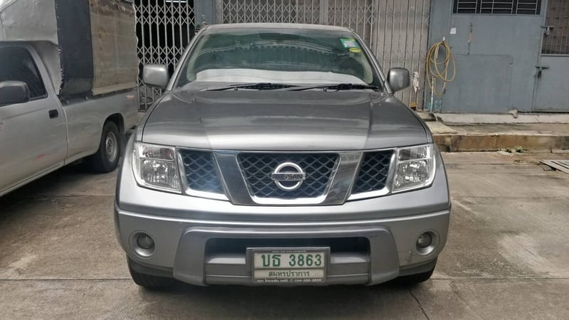 เจ้าของขายเอง nissan navara คาลิเบอร์ ปี 2010 เจ้าของขายเอง nissan navara คาลิเบอร์ ปี 2010