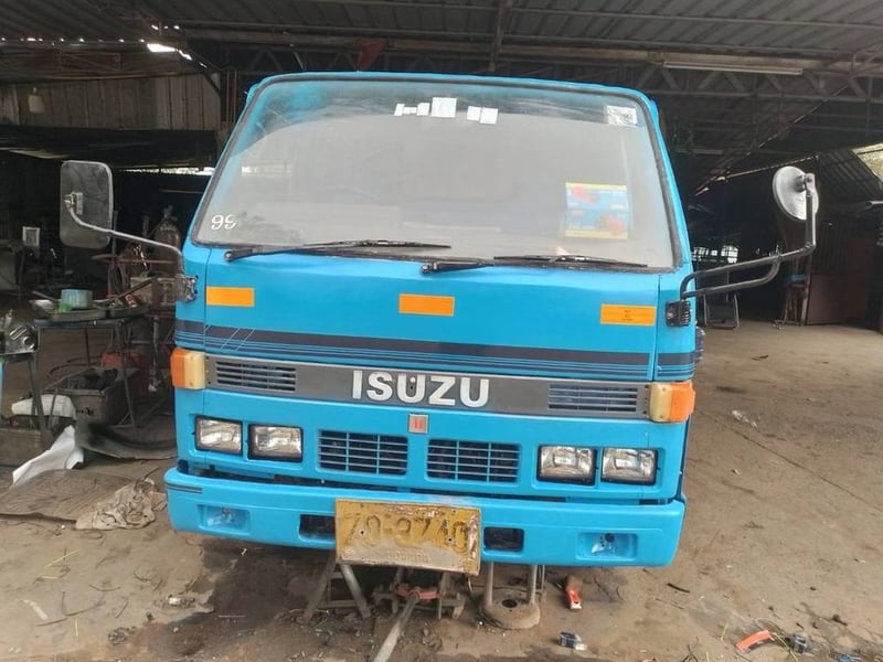 #ขายถูก 195,000 รถ 4 ล้อ ดูดสิ่งปฎิกลู ISUZU NKR55E  