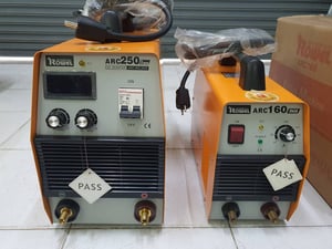 เครื่องเชื่อม Rowel ARC160 ของใหม่เก่าเก็บ