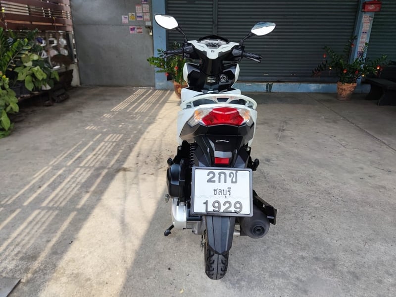 ลดราคา Honda Click125i ครับ