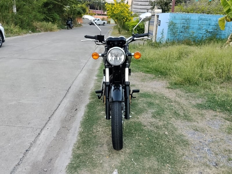 ลดราคา Benelli Imperiale 400 ครับ