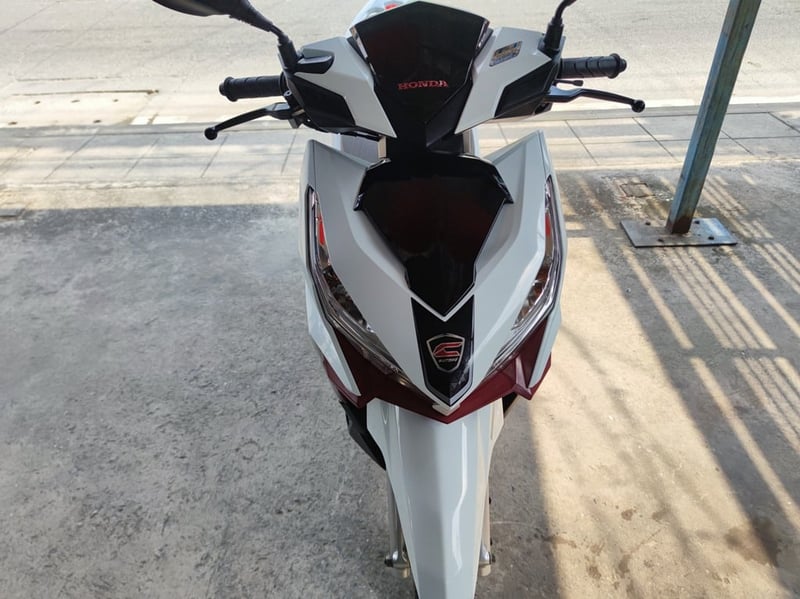 ลดราคา Honda Click125i ครับ