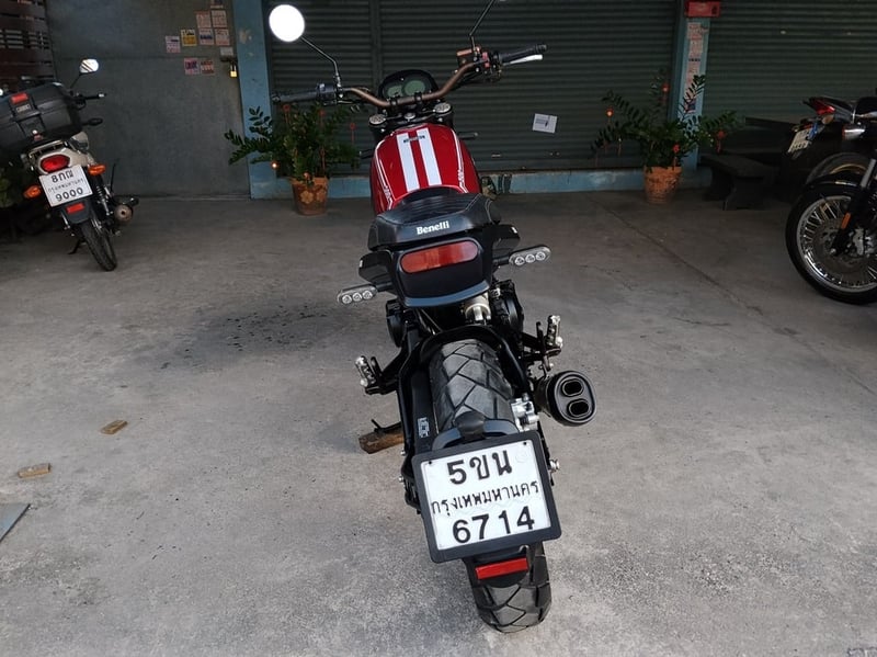 ลดราคา Benelli Leoncino 500 Trail ครับ