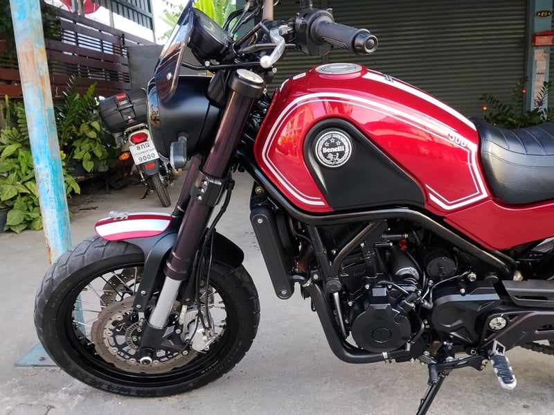 ลดราคา Benelli Leoncino 500 Trail ครับ