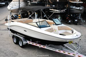 2022 Sea Ray SPX 210 Outboard | Mercury 150HP