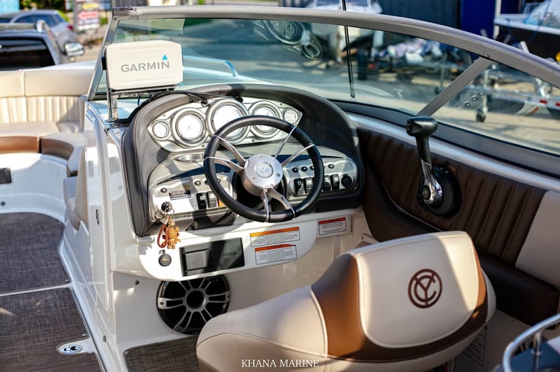 2013 Azure Cruiser 298 Sport series | MerCruiser 8.2L MPI 2013 Azure Cruiser 298 Sport series | MerCruiser 8.2L MPI