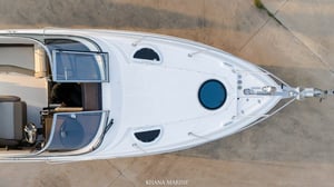 2014 Regal 28 Express | MerCruiser 350 MAG 2014 Regal 28 Express | MerCruiser 350 MAG