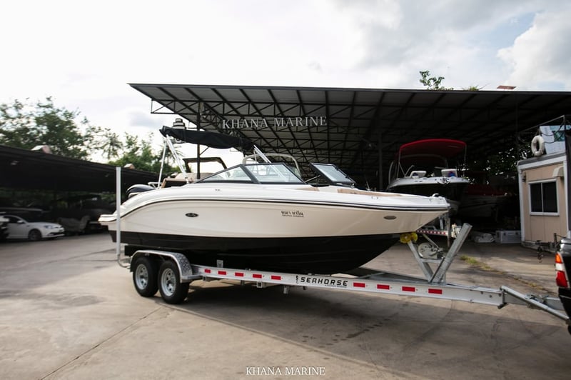 2022 Sea Ray 210 SPX Outboard | Mercury 150HP
