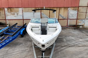 2019 Cobalt R7 Surf | Volvo Penta V8-430 with Volvo forward drive(FWD) 2019 Cobalt R7 Surf | Volvo Penta V8-430 with Volvo forward drive(FWD)