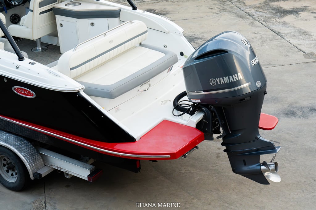 2018 Cobalt 25 SC Outboard | Yamaha 300HP