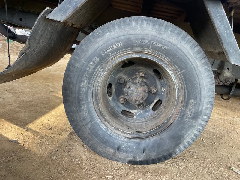 หกล้อราคาถูก