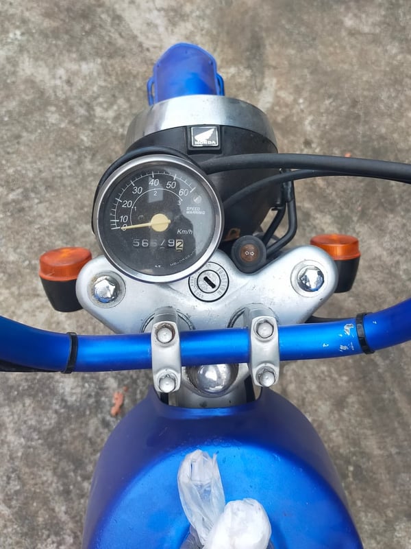 Honda Solo 50 cc. Honda Solo 50 cc.