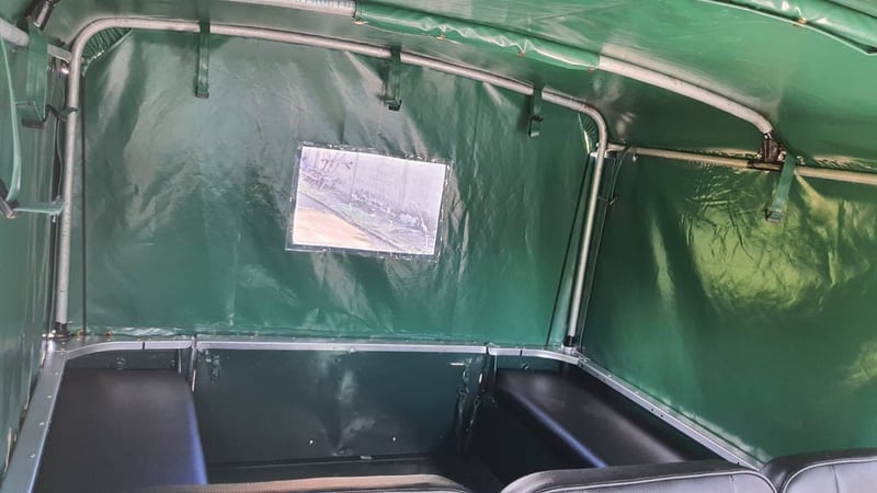 ขาย แลก  แลนด์โรเวอร์ กระบะ ซี่รี่1 ปี 1957      รถโบราณ ไว้เข้าสวนเข้าไร่