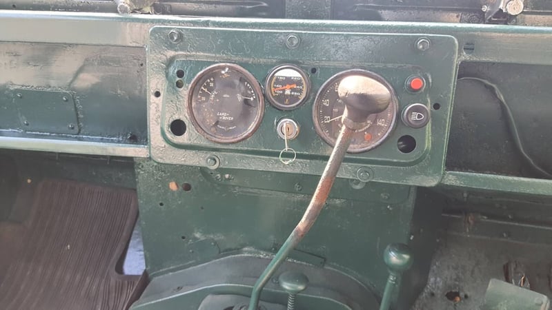 ขาย แลก  แลนด์โรเวอร์ กระบะ ซี่รี่1 ปี 1957      รถโบราณ ไว้เข้าสวนเข้าไร่