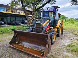 แทร็กเตอร์มือสองพร้อมใช้