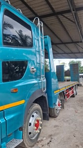 ฝากขายดาว Hino 700