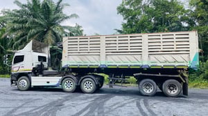 สิบล้อหัวลาก HINO 500