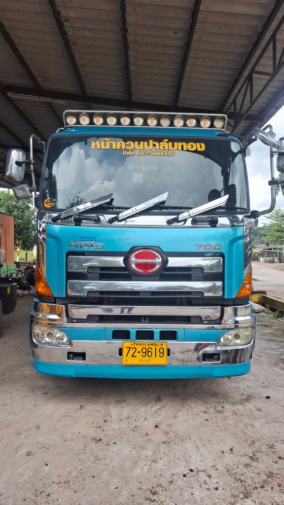 ฝากขายดาว Hino 700 ฝากขายดาว Hino 700