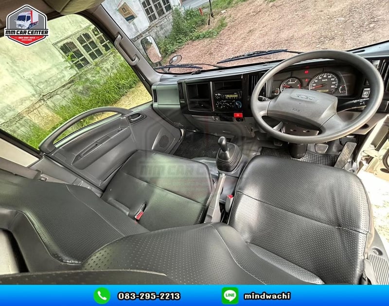 ISUZU NLR รถบรรทุก 4ล้อ ตู้แห้ง ปี2021