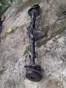 เพลา Ford Wirdtrack 2.2 พร้อมเฟืองท้ายยกเส้น 