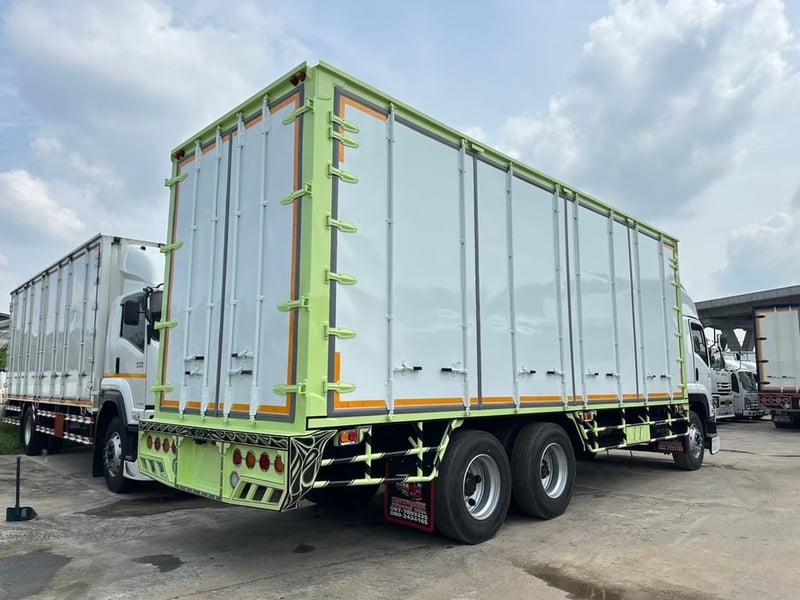 ขายถูกเก็บงานใหม่แล้ว ISUZU FVM240