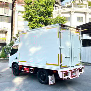 HINO XZU 136แรงม้า ตู้แห้ง ปี 2556