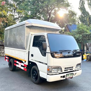 ISUZU NKR ราคาสุดคุ้ม เพียง 265,000.-