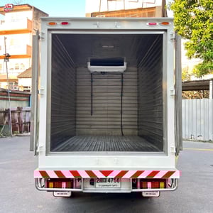 4ล้อบรรทุก รถตู้เย็น ตู้เปียก อุณหภูมิติดลบ