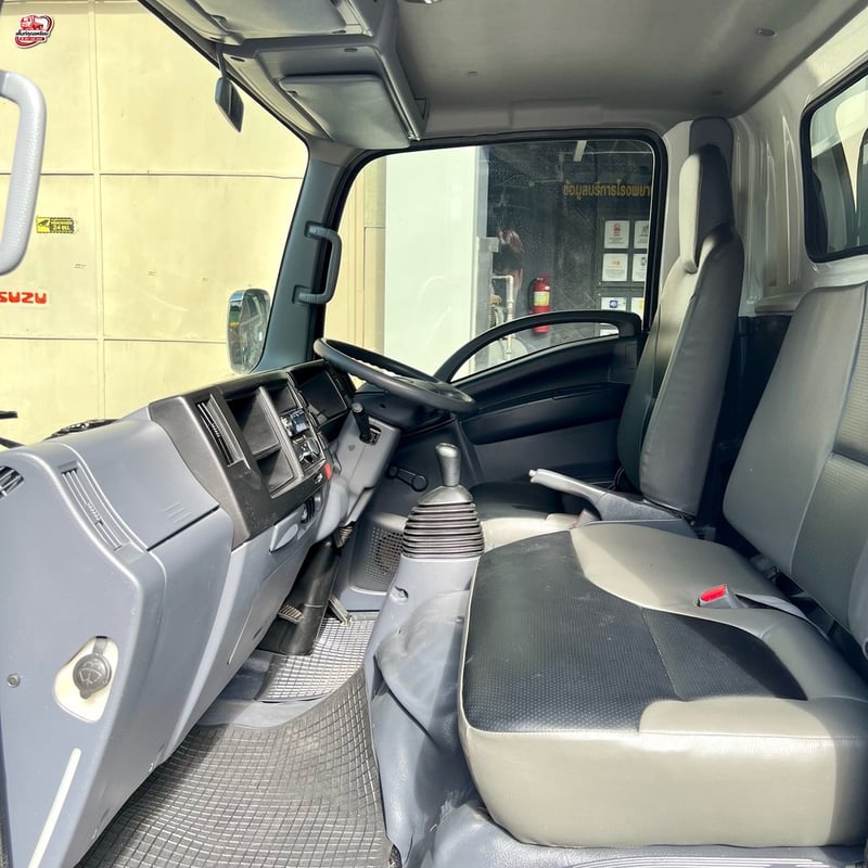 ISUZU NLR130 กระบะคอกสูง ยาว 3.50 ปี 2561